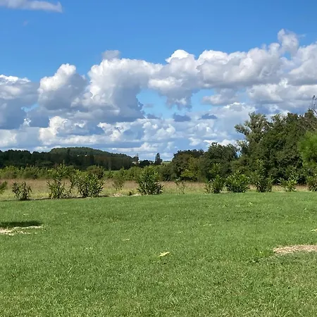 Le Murmure Des Champs Holiday home *